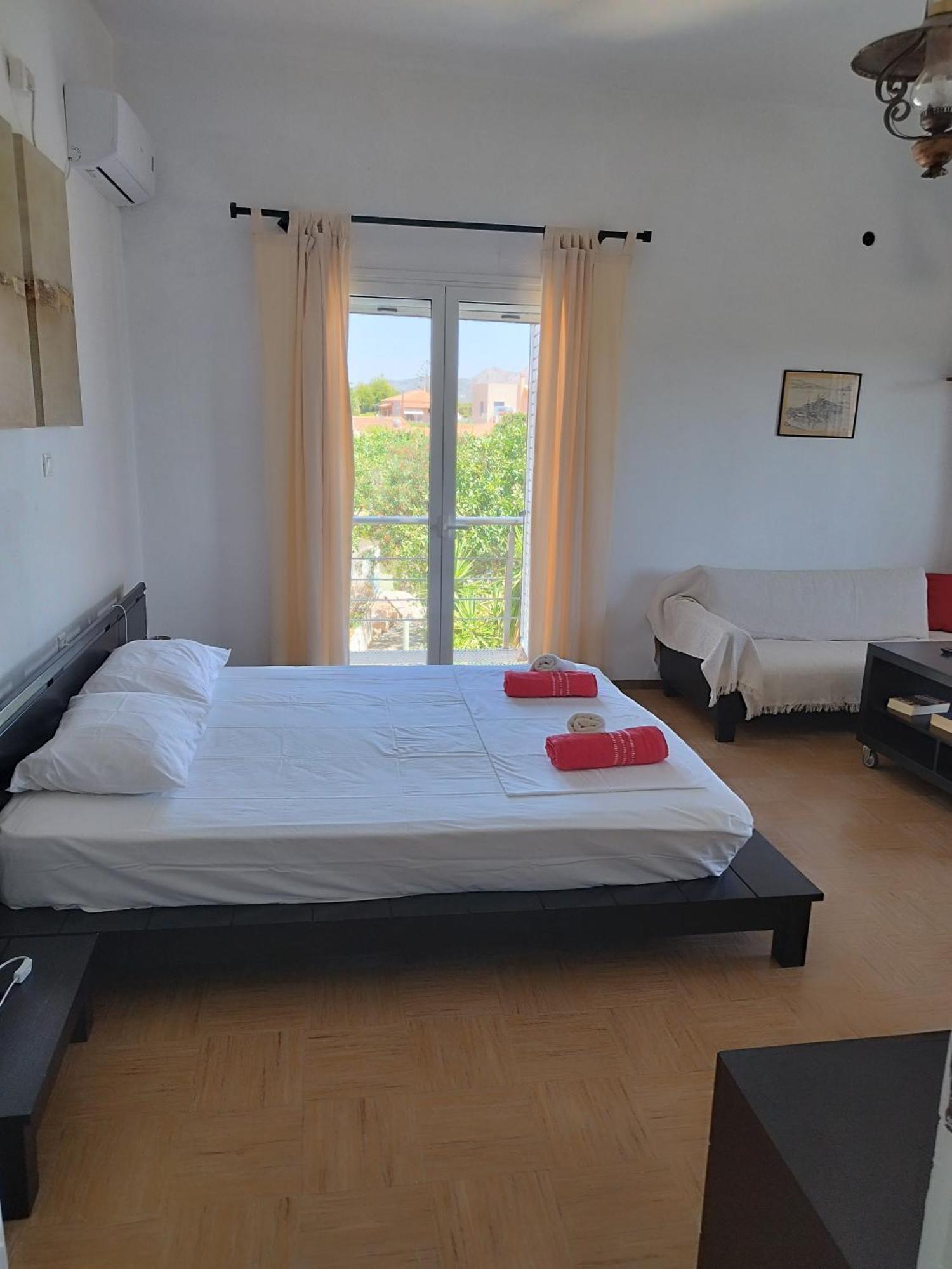Апартаменты Solmar Aegina With Private Pool - Jacuzzi Khloi Экстерьер фото